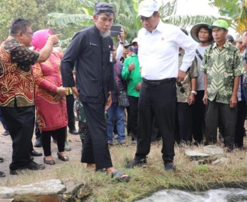 banjir sawah.jpg