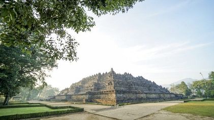 Candi Borobudur.jpg