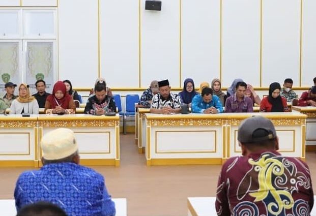 Pemerintah Kabupaten Penajam Paser Utara (PPU) melalui Dinas Pemberdayaan Masyarakat dan Desa (DPMD) mengadakan rapat evaluasi kinerja Badan Usaha Milik Desa (BUMDes). 