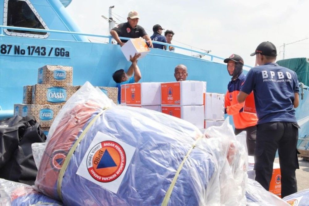 Bantuan dari BPBD Jatim buat korban gempa Bawean