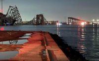 Pemandangan Jembatan Francis Scott Key setelah runtuh, di Baltimore, Maryland, AS