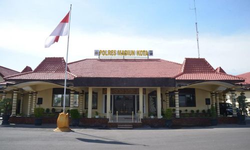 A-LEBARAN POLISI MADIUN.jpg