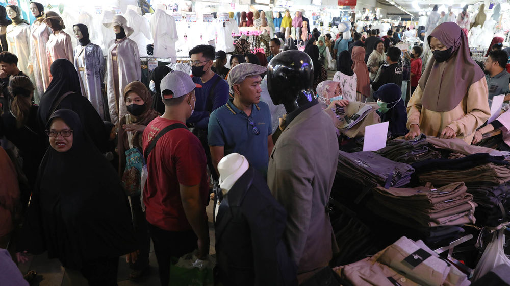 Pasar Tanah Abang Padat - Panji 6.jpg