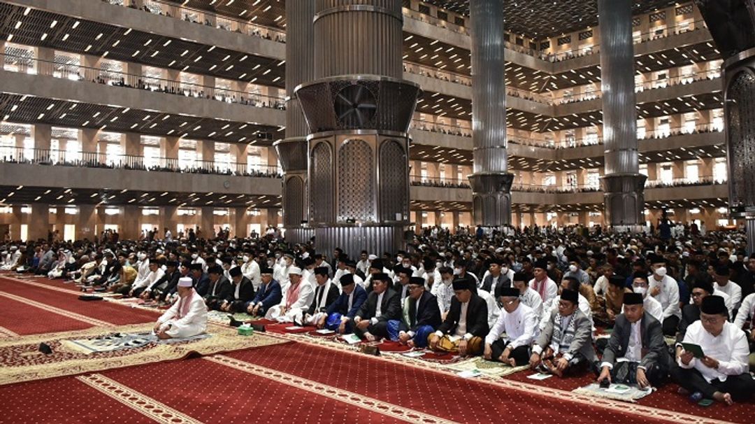 Ilustrasi salat idulfitri di Masjid Istiqlal (kemenag.go.id)