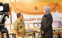 A-BUPATI JEMBER MEGAWATI.JPG