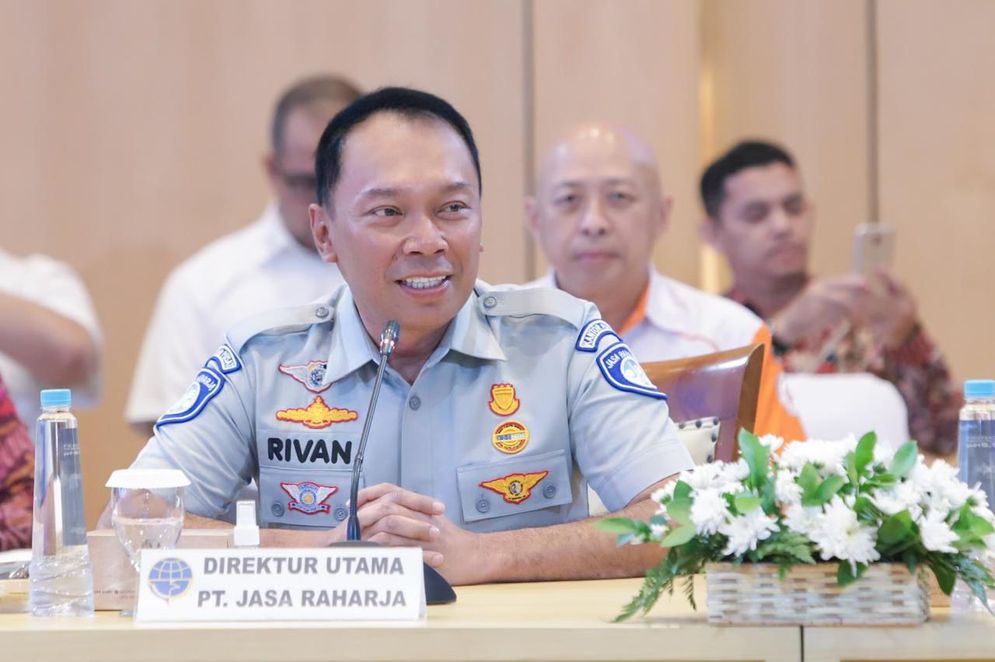 Dirut Jasa Raharja Rivan A. Purwantono turut serta dalam penutupan Posko Pusat Angkutan Lebaran Terpadu 2024 