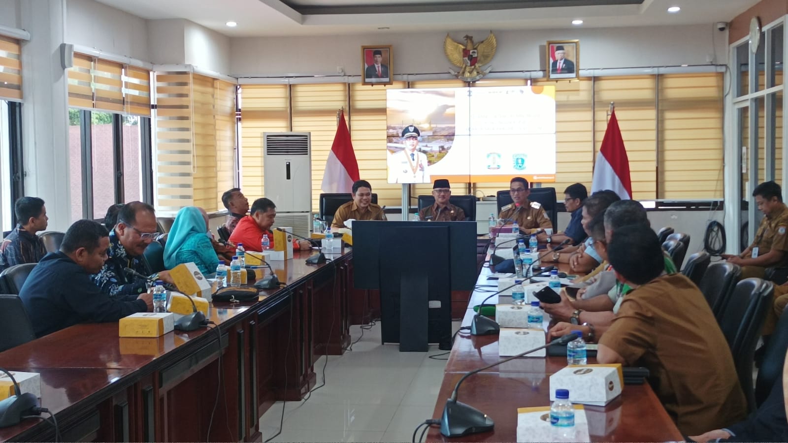 Kunker Pj Bupati Belitung ke Balikpapan: Harapan Sinergi dan Kolaborasi