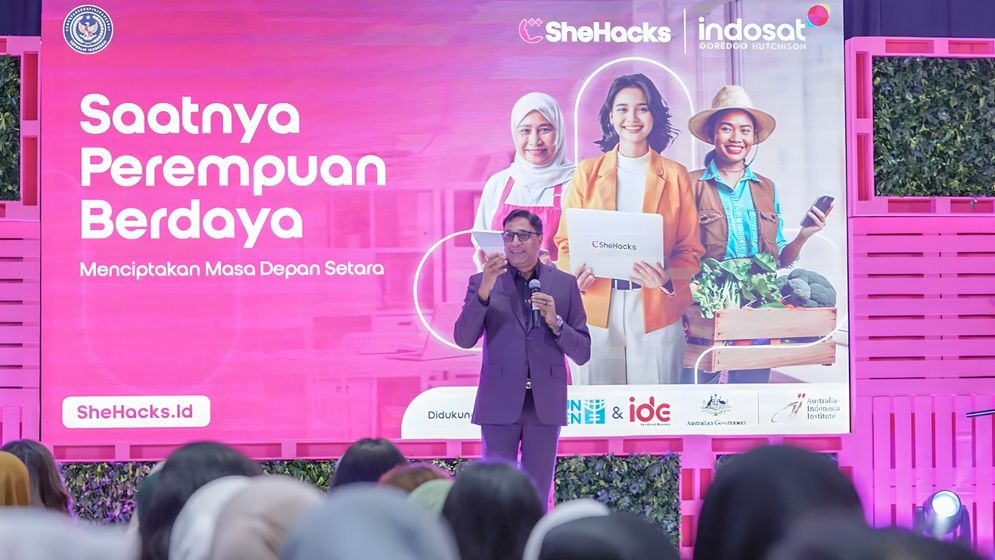 Indosat atau IOH melalui program Corporate Social Responsibility (CSR) pilar Pemberdayaan Masyarakat kembali menggelar SheHacks 2024