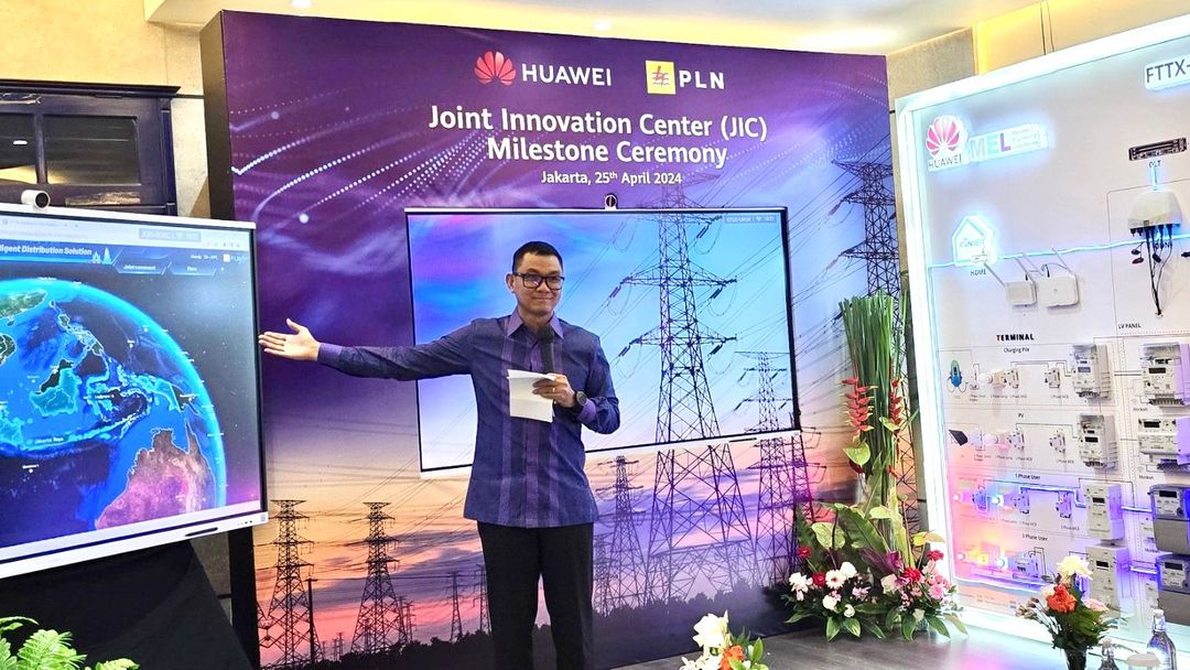 Proyek kolaborasi Joint Innovation Center (JIC) antara  PT PLN (Persero) dengan PT Huawei Tech Investment akan menjadi salah satu fondasi pengembangan teknologi ketenagalistrikan baru di bidang ICT.