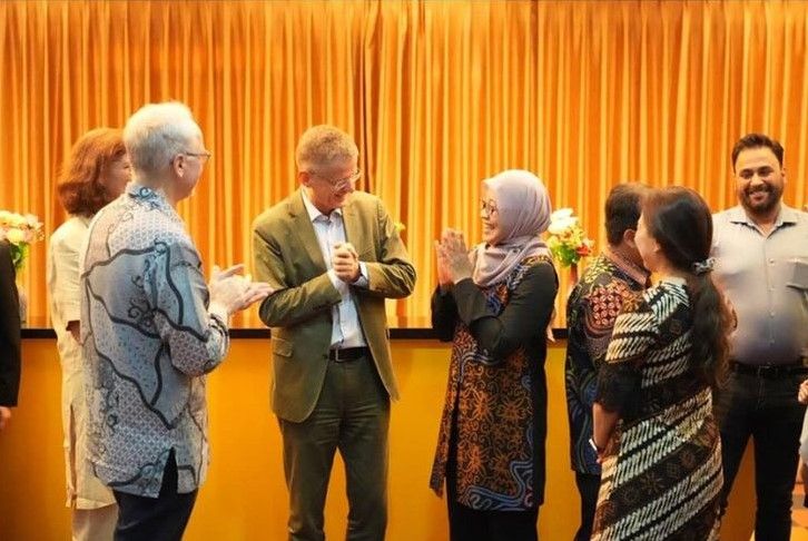 Sekda Kaltim Sri Wahyuni bertemu Kedutaan Besar German untuk Indonesia, dipimpin Deputy Ambassador German Embassy Thomas Graf dan Maximilian Mauer German Embassy Economic Counsellor.