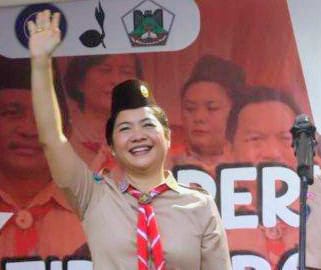 Ketua Kwartir Cabang Gerakan Pramuka Kota Tomohon Kak drg. Jeand'arc Florentia Karundeng (Foto: Istimewa)