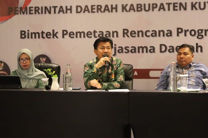 Sekda Kukar Buka Bimtek Penyusunan Rancangan Pemetaan Potensi KSD