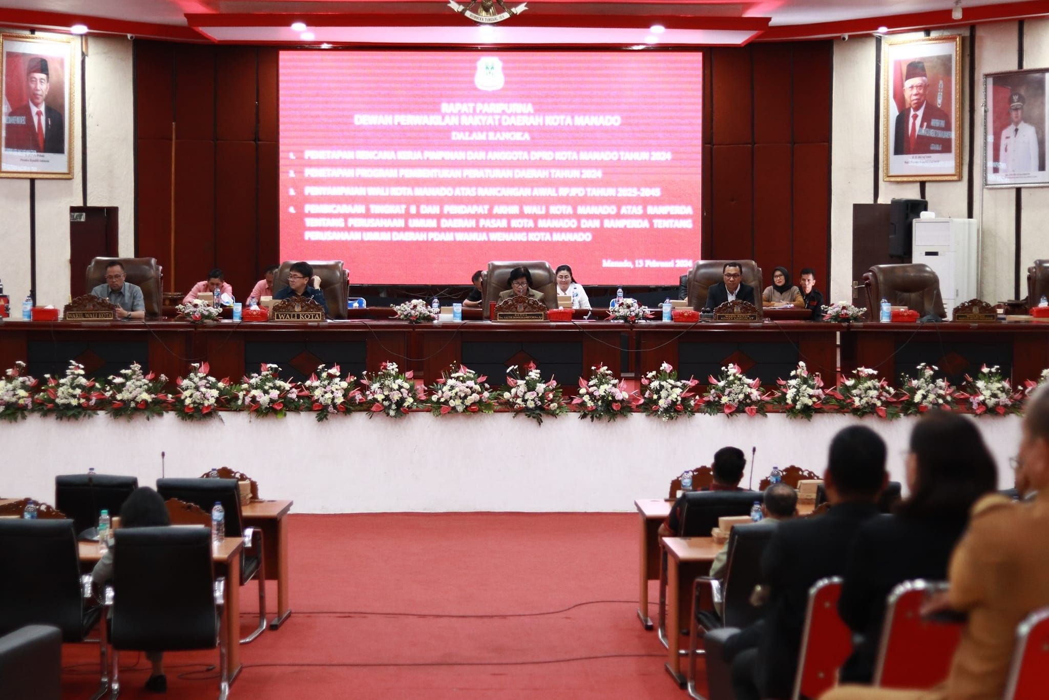 DPRD Kota Manado, menggelar Rapat Paripurna penetapan sejumlah agenda penting kelembangaan.