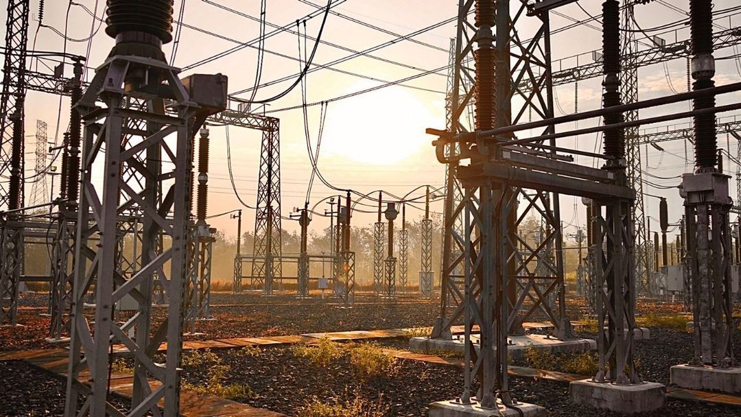 PLN Operasikan Transmisi Baru SUTET 275 KV Muara Enim-Gumawang, TKDN Capai 90 Persen