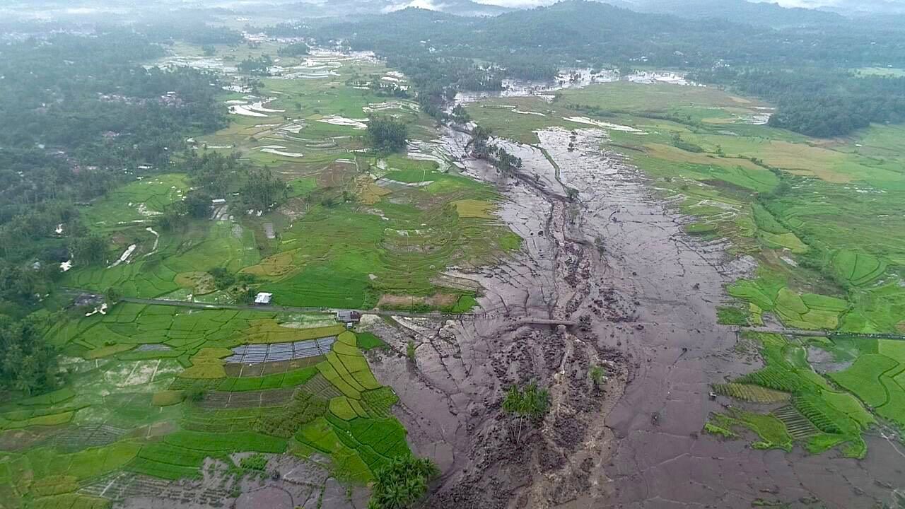 Pantauan drone BPBD Tanah Datar. Banjir di Simpang Manunggal, Kecamatan Lima Kaum