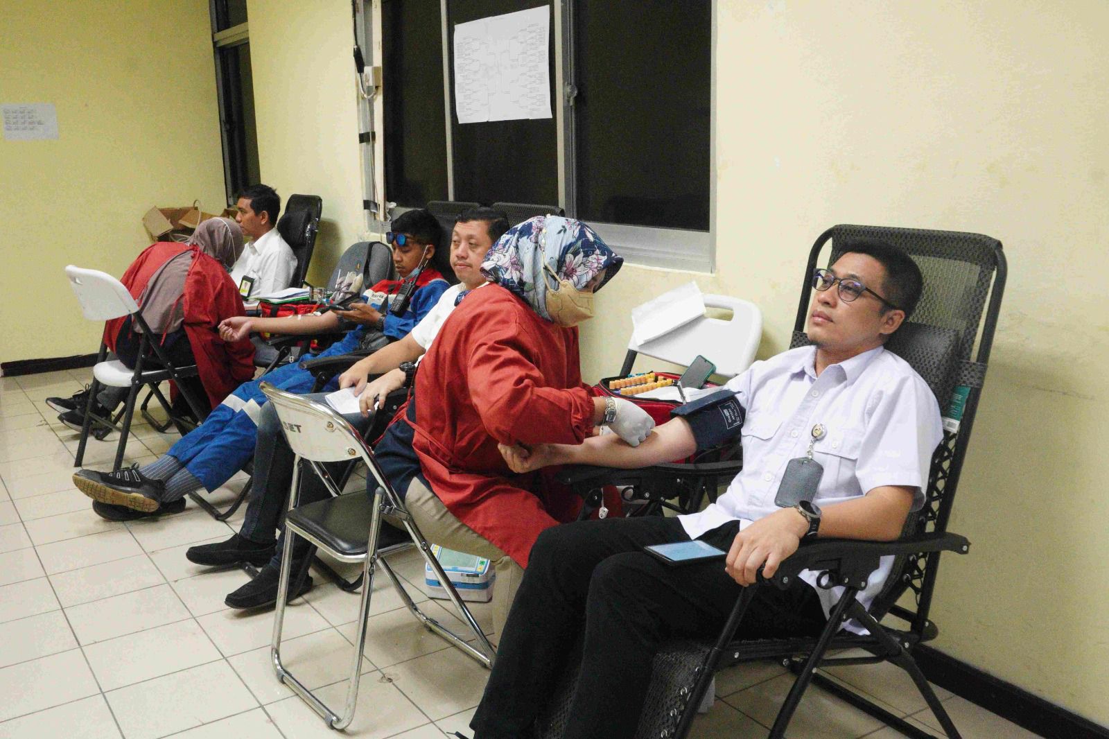 KPI Unit Balikpapan Gelar Donor Darah Rutin dan Pemeriksaan VCT  