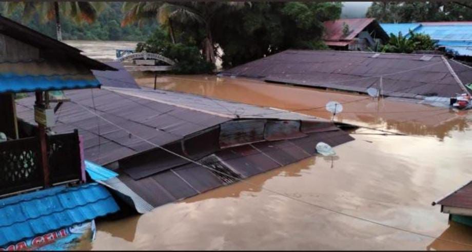 Bencana Banjir Melanda Mahakam Ulu, Belasan Rumah Tenggelam 