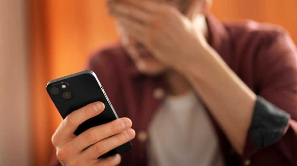 Cara Menghadapi Teror dari Debt Collector Pinjol