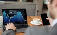 5 Tips Membangun Kekayaan Melalui Trading Saham Tanpa Menjadi Karyawan