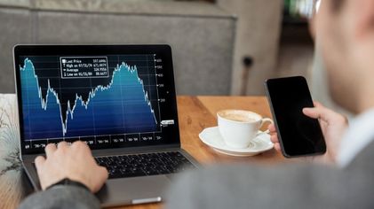 5 Tips Membangun Kekayaan Melalui Trading Saham Tanpa Menjadi Karyawan