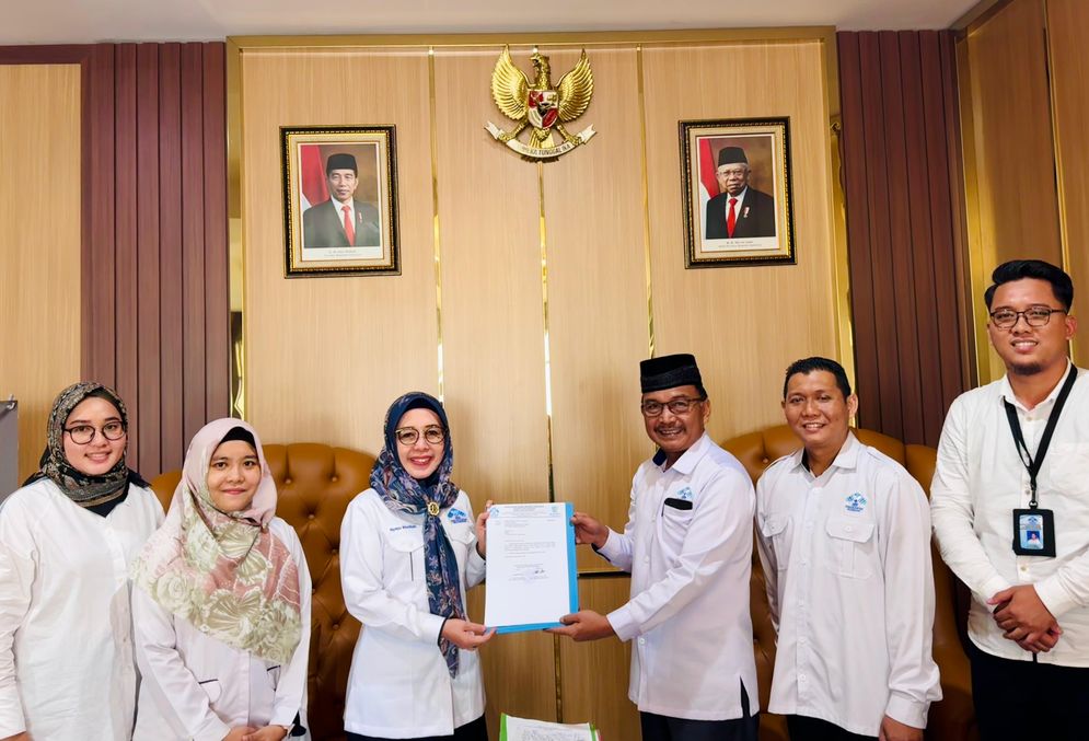 Panitia Serahkan 9 Dokumen Bakal Calon Rektor UIN Raden Fatah Palembang