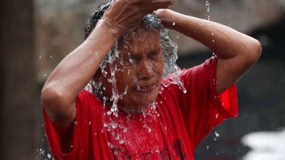 Sebagian besar saluran air di wilayah Jabodetabek dan sekitarnya tercemar.