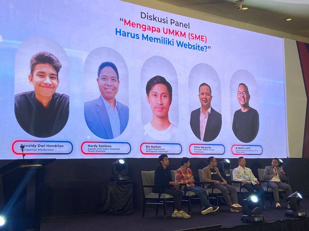 IDCloudhost Berbagi Tips Memaksimalkan Domain Indonesia untuk UMKM di Acara PANDI Indonesia Berdaulat Digital 2024 