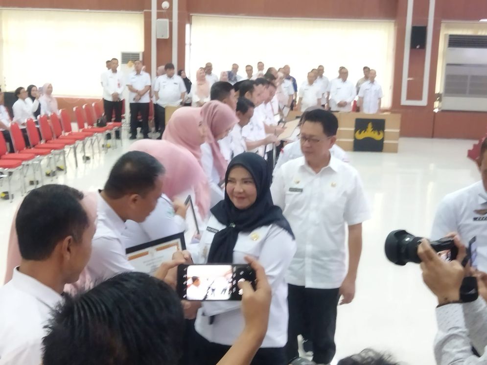 Kepala SMPN 26 Bandar Lampung Sunarto