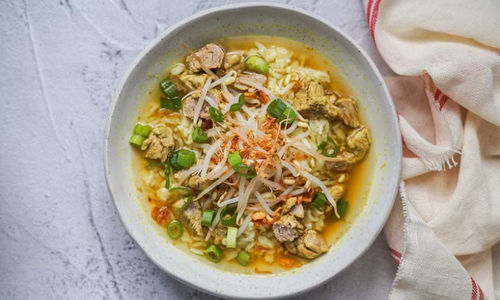 Soto Kudus.