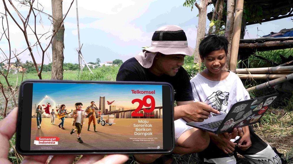 HUT ke-29 Telkomsel mengusung semangat untuk Maju Serentak Berikan Dampak. 