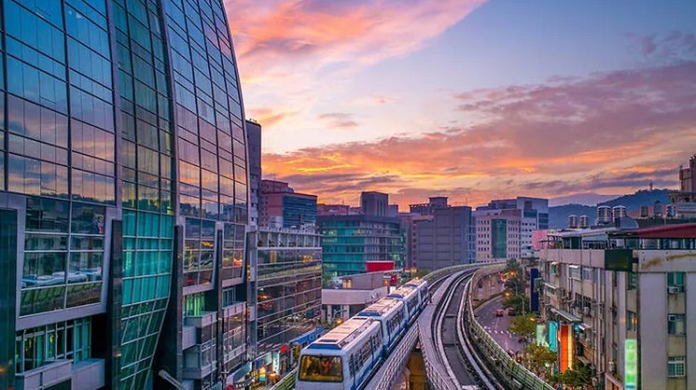 Transportasi umum di Taipe.