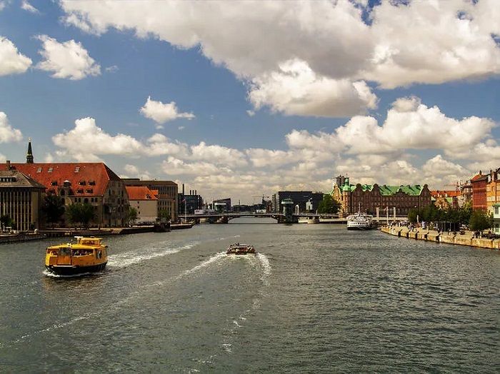 Transportasi umum di Kopenhagen.