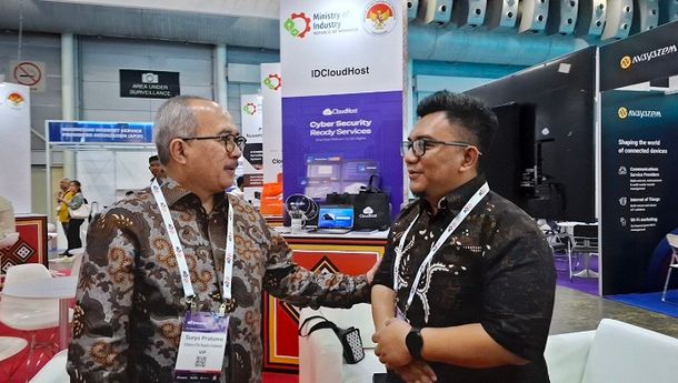 IDCloudHost di CommunicAsia 2024: Memperkuat Teknologi Elektronika dan Telematika Indonesia
