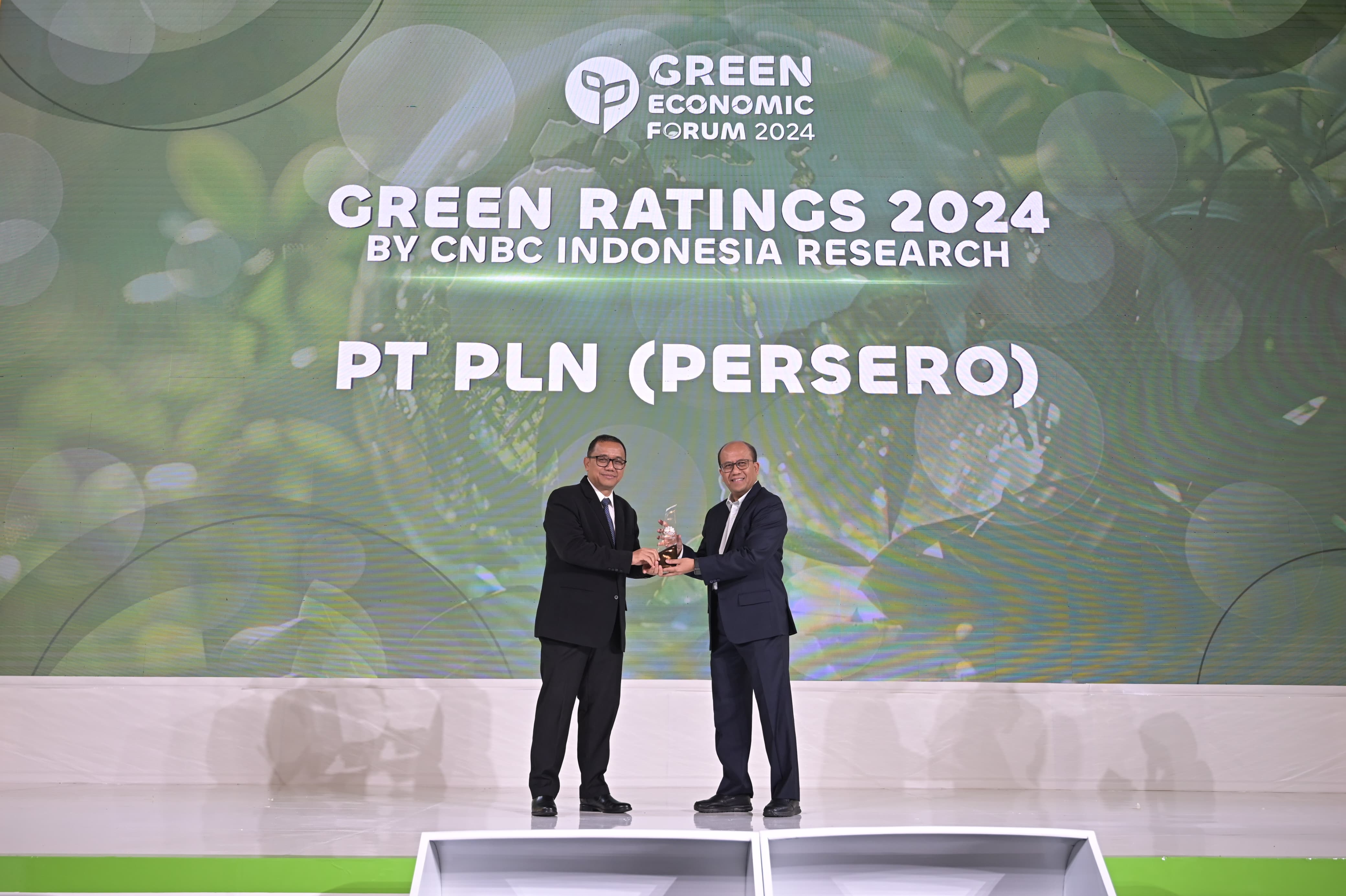 Green Economic Forum 2024, PLN Raih Green Business Ratings Terbaik