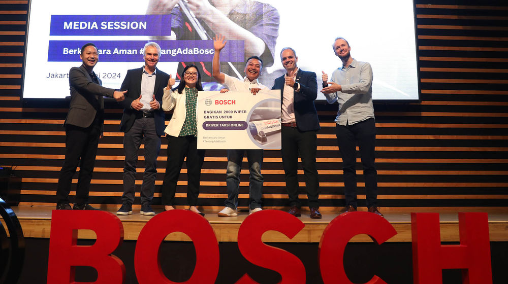 Bosch Bagi Wiper Gratis - Panji 1.jpg