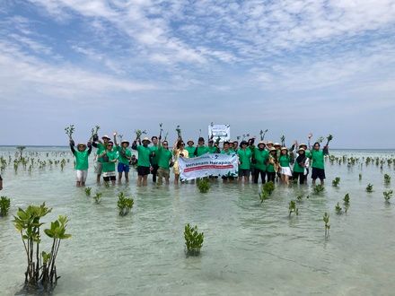 Aksi Hijau Hikvision di Pulau Pari