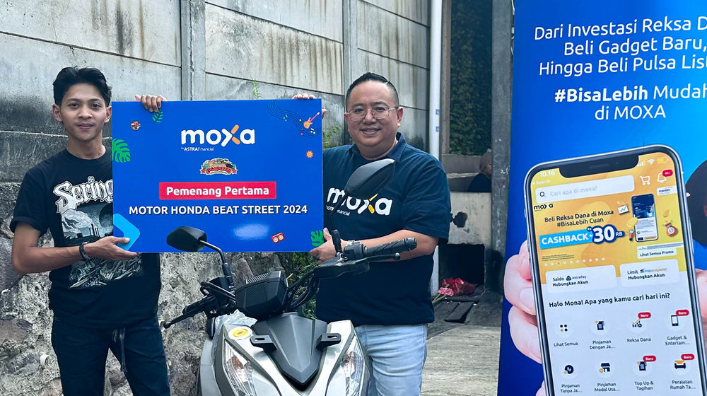 Penyerahan Hadiah Moxa - Panji 1.jpg