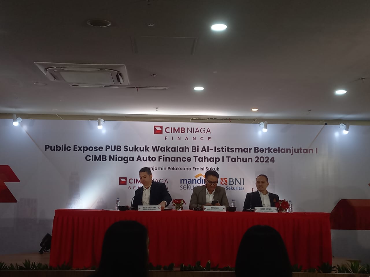 Public Expose Perilisan Sukuk Wakalah Bi Al-Istitsmar Berkelanjutan I PT CIMB Auto Niaga Finance Tahap I Tahun 2024 di Jakarta, Rabu, 12 Juni 2024. 