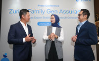 Dari ki-ka : Presiden Direktur PT Zurich Topas Life, Richard Ferryanto - Nadia Harsya, Financial Planner dan Chief Agency Officer PT Zurich Topas Life, Banie Zulvanshah saat peluncuran produk Zurich Family Gen Assurance di Jakarta, Kamis 20 Juni 2024. Foto : Panji Asmoro/TrenAsia