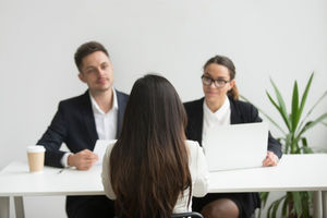 Ilustrasi wawancara kerja.