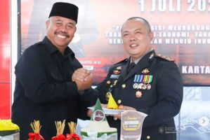 Bupati Kukar.png