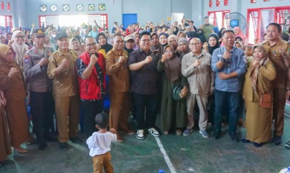 Puluhan UMKM di Kecamatan Muara Jawa Ulu Dapat Bantuan Sarana dan Prasarana Pendukung