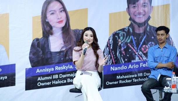 Mahasiswa dan Alumnus IIB Darmajaya Berbagi Ilmu Entrepreneurship