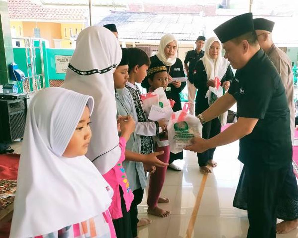 bantuan laziz majt.jpg