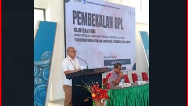 Sebagai Rektor Unika St Paulus, Mgr. Maks Regus Bekali 119 Dosen Pendamping KKN Integratif 2024 