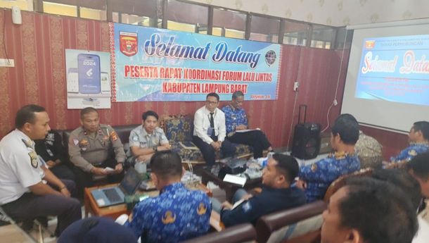  Jasa Raharja Bersama Kepolisian dan Pemda Lambar Rapat Forum Komunikasi Lalu Lintas