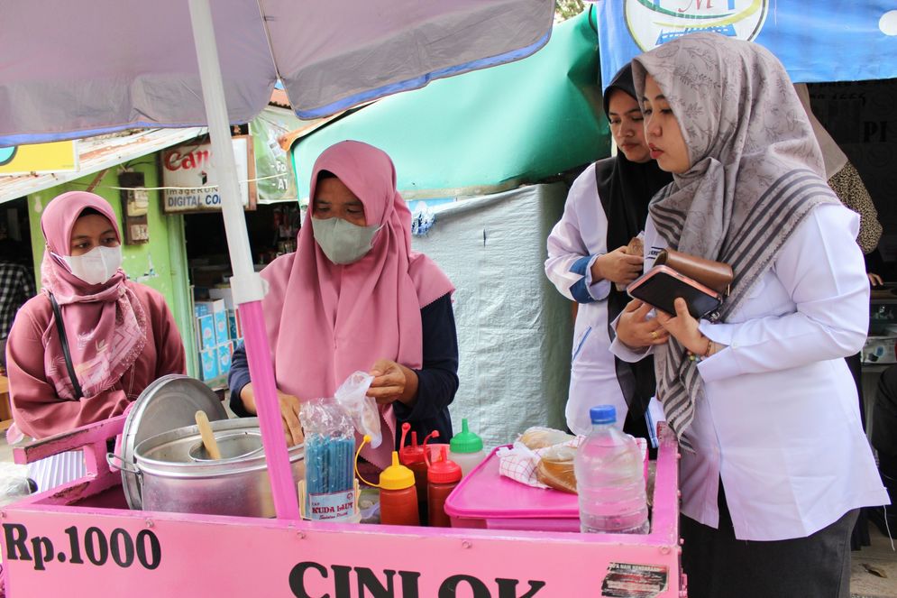 Cilok Macan Jajanan Hits di Kampus UIN Raden Fatah Palembang