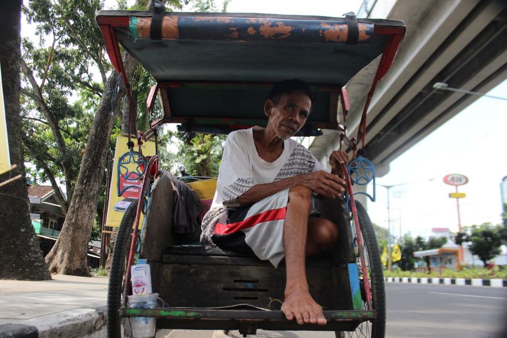 Curahan Hati Penarik Becak, Bertahan Meskipun Kadang tak ada Penumpang