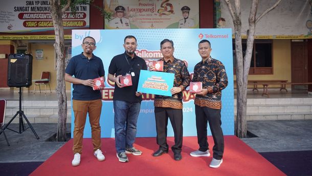 Telkomsel Hadirkan Program Grow Digital Education By.U di SMA YP Unila