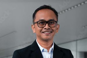 hendri bank danamon.jpg